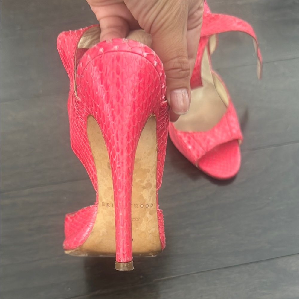 Brian Atwood Pink Stiletto Heels with Textured Design - Picture 5 of 10